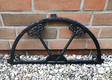 antikes altes Rundbogen