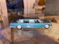 Siku V 253 – Mercedes 600 Pullmann, grünmetallic