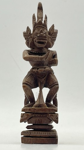 Handgeschnitzte holzfigur - handgeschnitzte,