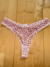 Süßer Leo String Größe M