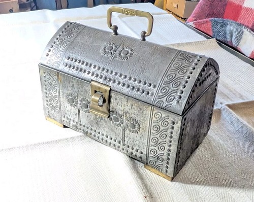 Kleine jugendstil blech - kleine,