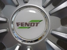 2x Fendt 56mm Radkappen