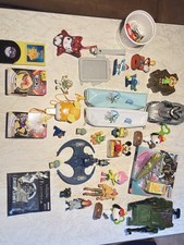 Spielzeug Figuren Mix Lot Pokémon Disney Anime Fahrzeuge Sammlung