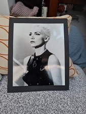 ANNIE LENNOX 8X10 PHOTO