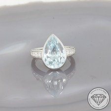 Wert 4690 € Brillant