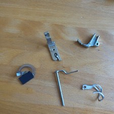 Alte Nähmaschine div. Ersatzteile Nähfuß Konvolut Singer Dürkopp Simanco