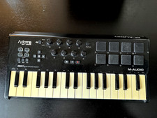 Keyboard M-Audio Axiom AIR