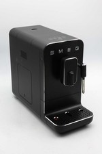 Smeg BCC02FBMEU, Kaffeevollautomat, 1.350 Watt (Leistung), 19 bar Pumpendruck
