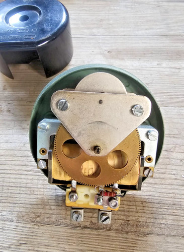 Ctw nebenuhrwerk 24v stammt - ctw, nebenuhrwerk,