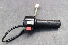 Peugeot Vivacity 100ccm 2T  Orig. Lenkerschalter rechts + Gasgriff   (25842)