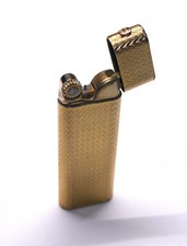 Vergoldetes Etienne Aigner Feuerzeug, Made in West Germany