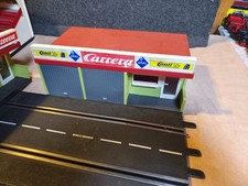 Carrera Universal 1:32 / 1:24  Garage Boxengasse Gebäude Rennbahnen