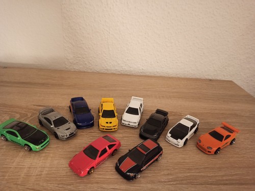 Hot wheels fast - hot,