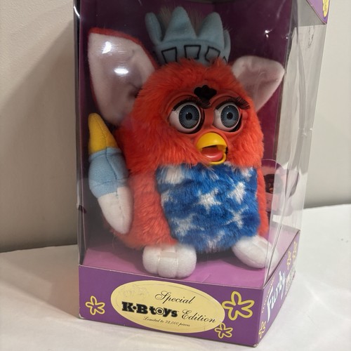Furby patriotic statue - furby,