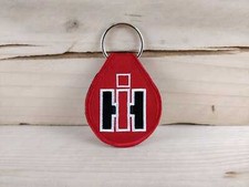 IHC International CASE IH Cormi Traktor Schlepper Trecker Oldtimer Anhänger NEU 