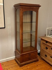 Biedermeier Vitrine aus
