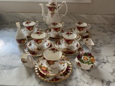 Vintage Royal Albert Old