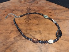 Bonita Halskette/Kette. Dunkle