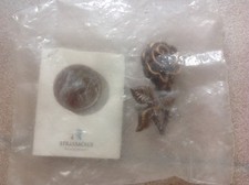 Bronze-Relief Rose  Strassacker halb plastisch