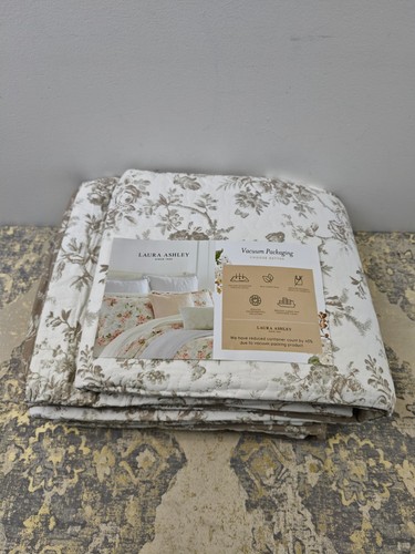 Laura ashley queen - queen, quilt