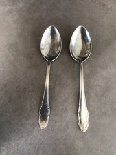 2 Speiselöffel aus Edelstahl