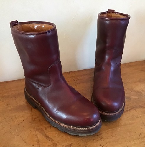 Paar gefütterte stiefel - paar,