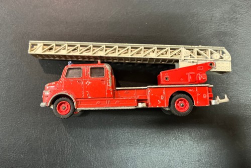 Siku mercedes benz metz - mercedes-benz, dl30h