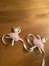 **HANDARBEIT** The Bella