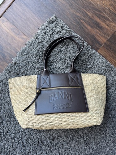 Ganni easy shopper medium - ganni,