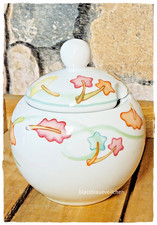 Große Zuckerdose mit Deckel