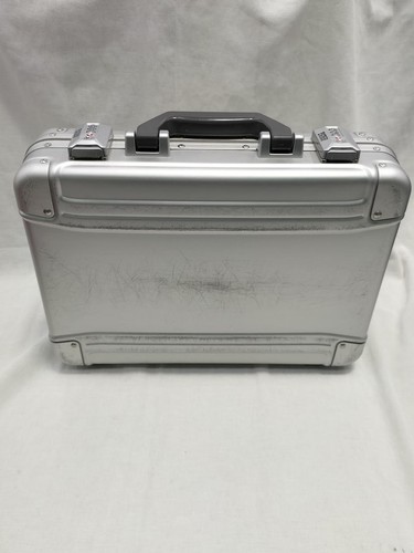 Zero halliburton aluminium - halliburton,