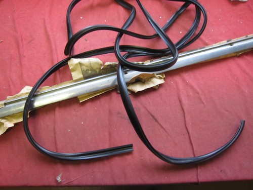 Neu zierleistengummi wartburg - neu,