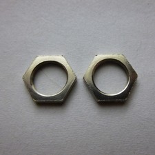 Achsmuttern für Becker Oldtimer Autoradio