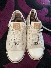 Mustang 👟 Gr.40 Oft