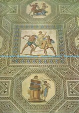 D194128 Mosaikfußboden einer