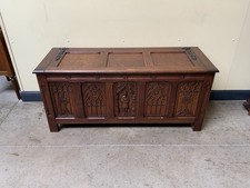 Antik - Truhe,  Bank, Schuhschrank, Neogotik - Traumhaft- Lieferung möglich!