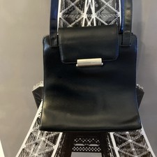 Edle Tasche vom Top Label "Mandarina Duck"