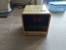Vintage Radiowecker Siemens RG