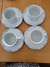 Kaffeetassen mit Unterteller