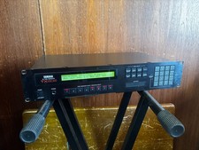 YAMAHA TX802 FM TONE GENERATOR