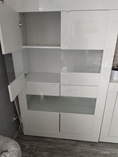 wohnzimmer vitrine weiß hochglanz