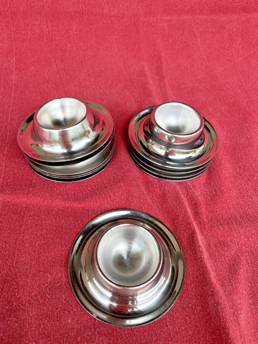 Eierbecher aus metall - aus,