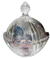 Dose Schale mit Deckel Glas Kristall Bonboniere mit Blütenmuster Annahütte?