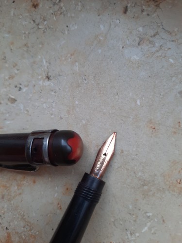 Montblanc rouge noir - montblanc, et