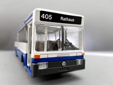 MODELLAUTO Conrad O 405