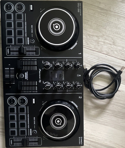Pioneer ddj 200 - pioneer, dj