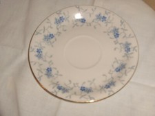 2 Untertassen von Eschenbach Serie Hannelore mit Goldrand, Durchmesser 19,5 cm
