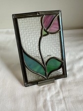 Antikes Bleiglasfenster, klein, Jugendstil, Tulpen Motiv, zum Aufhängen Vintage