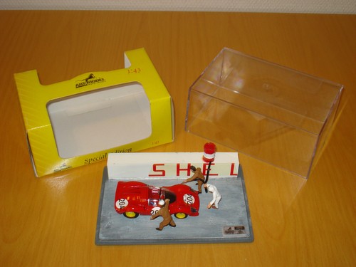 Art model pit stop diorama - pit,