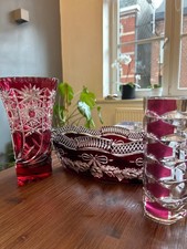 Vintage rubinrotes Schliffglas